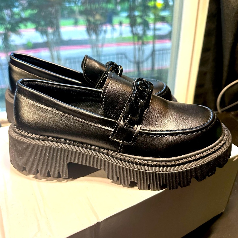Black, Business Casual Platform Loafers